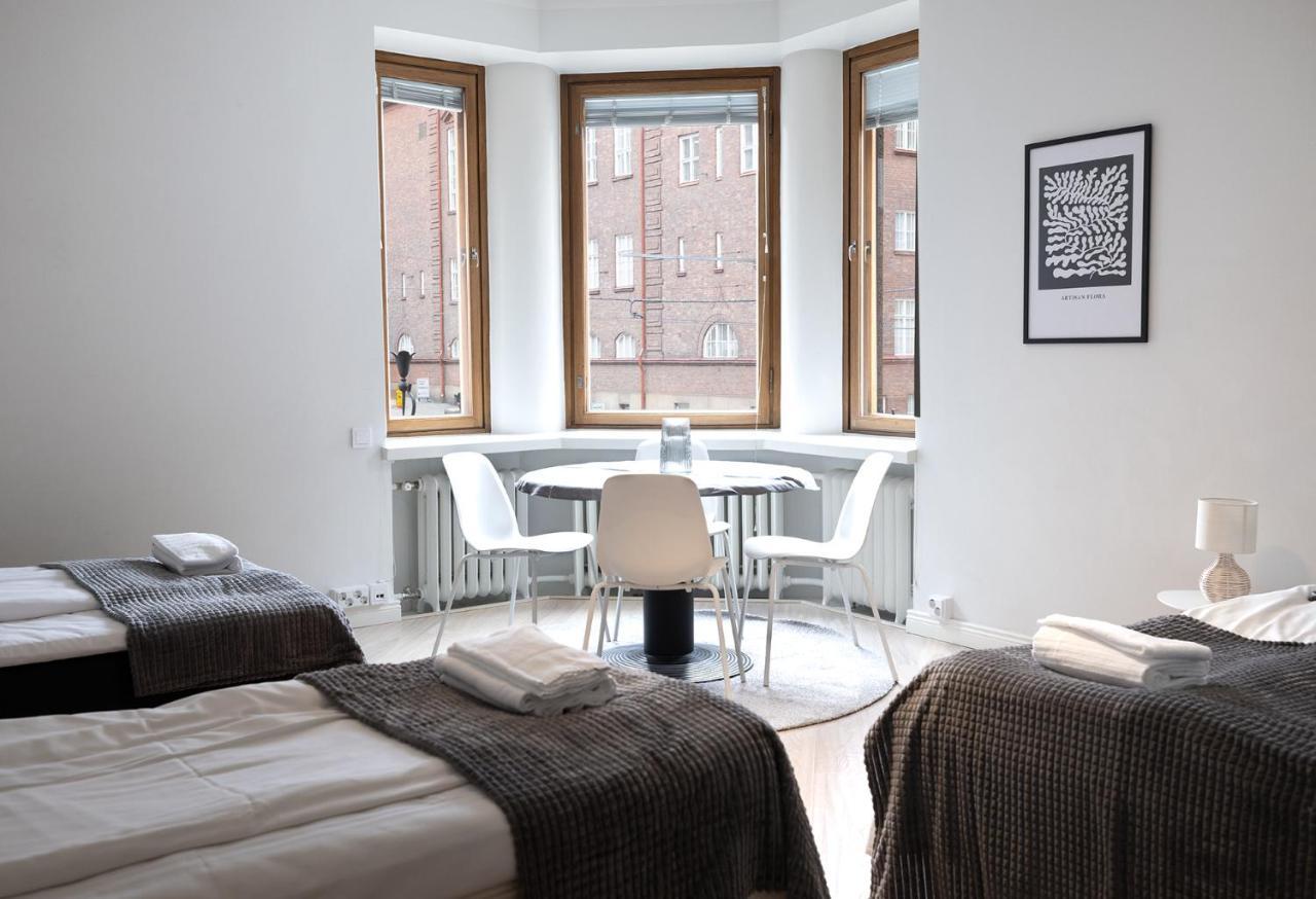 2ndhomes Luxurious 144 M2 Stylish 3 Bedroom Center Apartment *